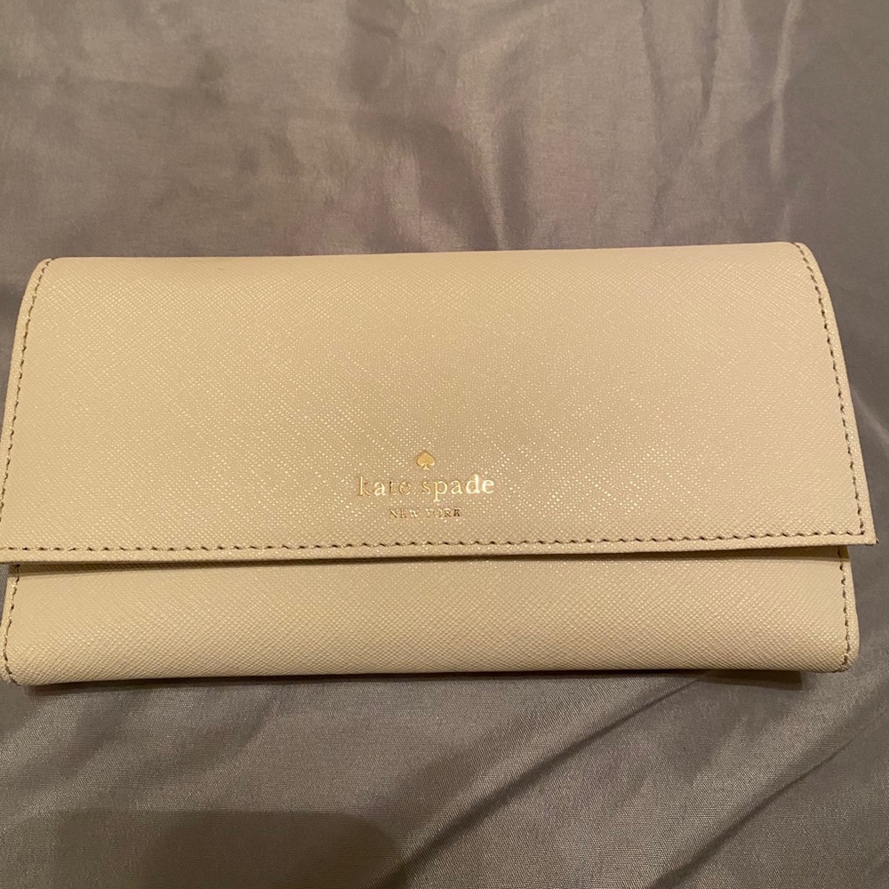 Kate spade wallet